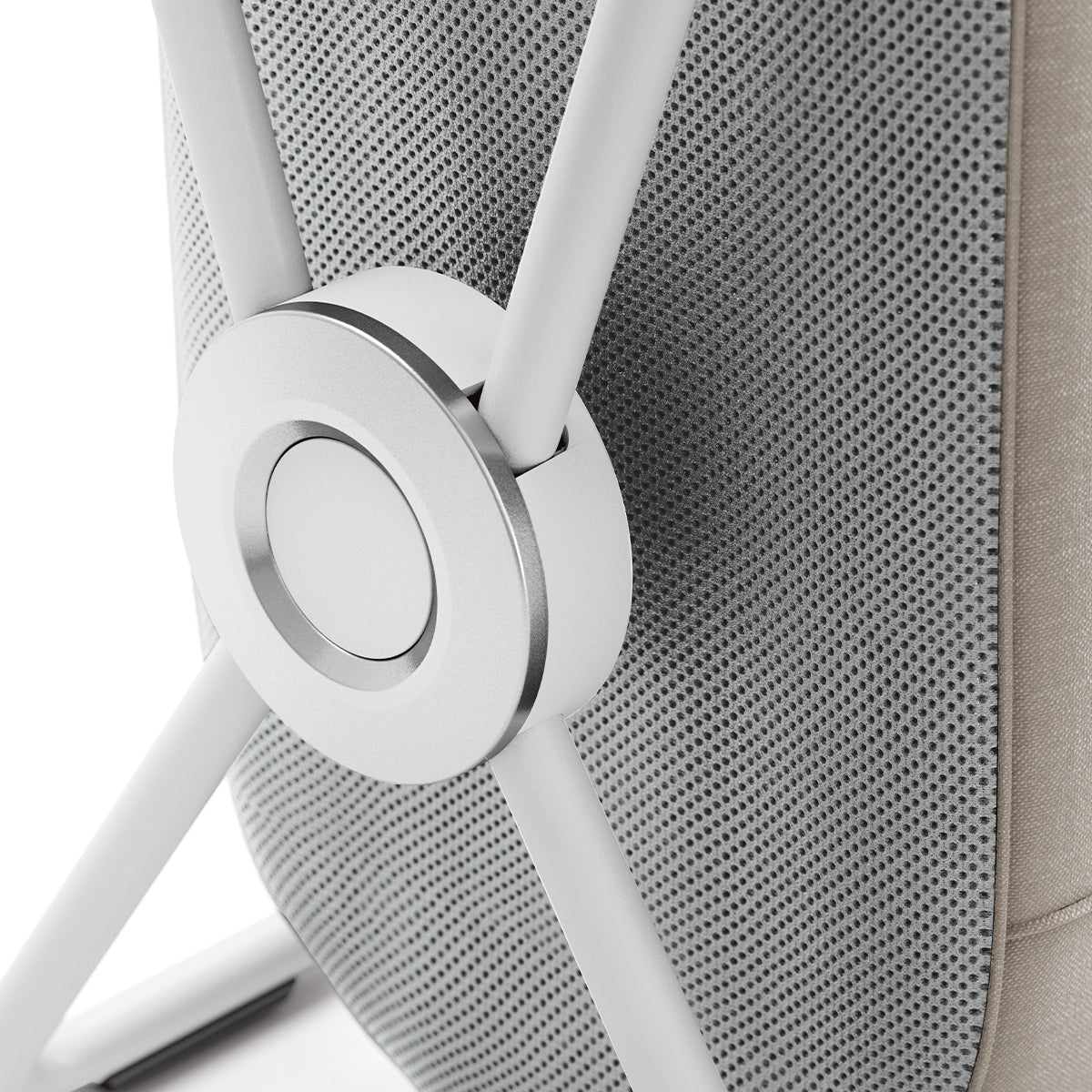 Simplehuman Double X-Frame Hamper, detail view of White frame hub connection with silver accent.